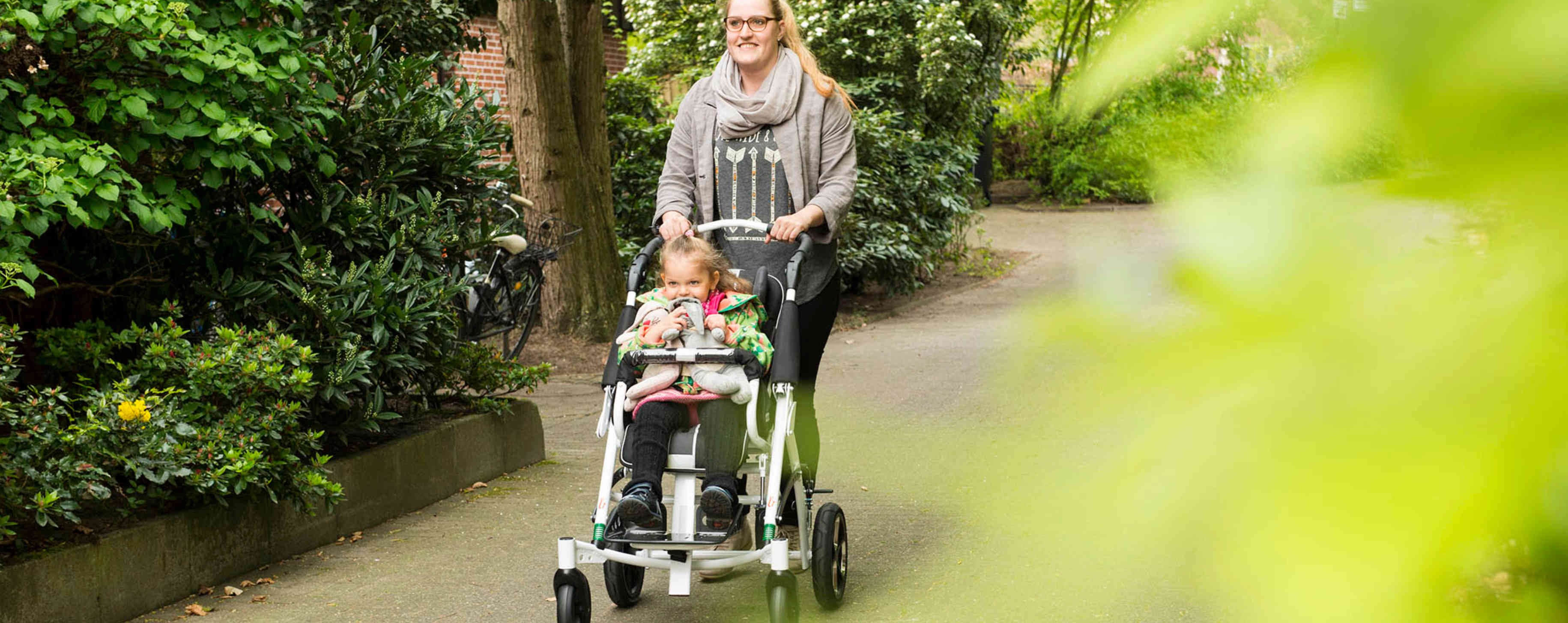 ORTHOtechnik_Titelbild_News_Schulstart_mit_Rolli_und_Co ORTHOtechnik_Titelbild_News_Schulstart_mit_Rolli_und_Co